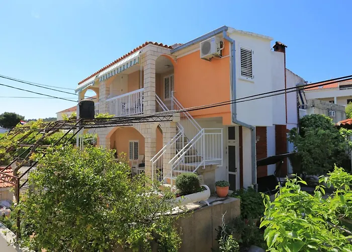Apartman By The Sea Arbanija, Ciovo - 18797
