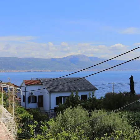 Apartman By The Sea Arbanija, Ciovo - 18797
