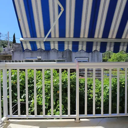Appartement By The Sea Arbanija, Ciovo - 18797 Trogir